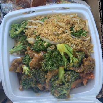 Eastside Chef - Beef and Broccoli with Vegetable Fried Rice Combination Plate - Chinese Near Me - West Sacramento, California