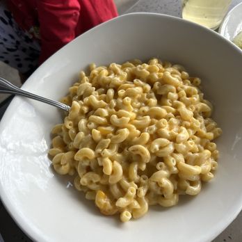 Yard House - Kids Mac and cheese (comes with side and drink) - New American Near Me - Orlando, Florida