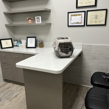 Rehm Animal Clinic - Veterinarians Near Me - Saraland, Alabama