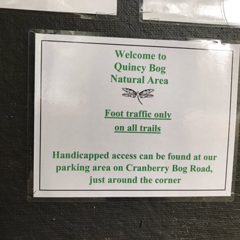 Quincy Bog Natural Area - Cranberry Bog Road - handicap accessible parking. The trail isn't accessible. It is an easier walk to the Nature Center, though. - Parks Near Me - Rumney, New Hampshire