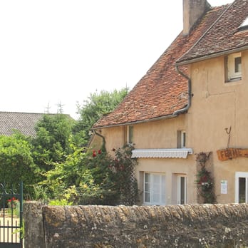 Jouvenaud Patrick - Ferme Auberge Chamoge - Bed & Breakfast Near Me - Baron, 71 Jouvenaud Patrick - Ferme Auberge Chamoge - Bed & Breakfast Near Me - Baron, 71