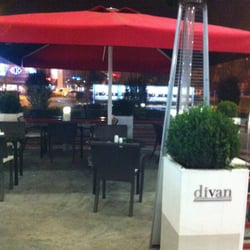 Divan Patisserie