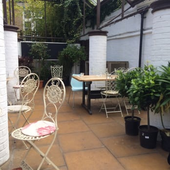 The Quince Tree - The café - Cafes Near Me - London, XGL The Quince Tree - The café - Cafes Near Me - London, XGL
