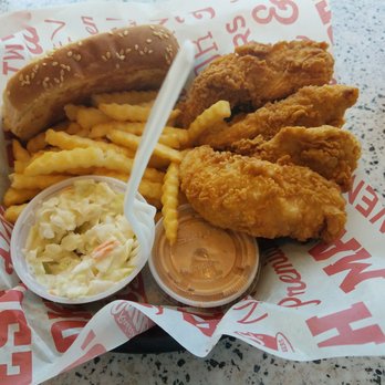 Raising Cane's Chicken Fingers - Fast Food Near Me - Austin, Texas Raising Cane's Chicken Fingers - Fast Food Near Me - Austin, Texas