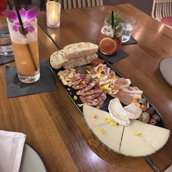 Beso - Cocktail Bars Near Me - Sarasota, Florida