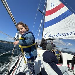 Kids life jackets are provided and would definitely recommend this charter for families!