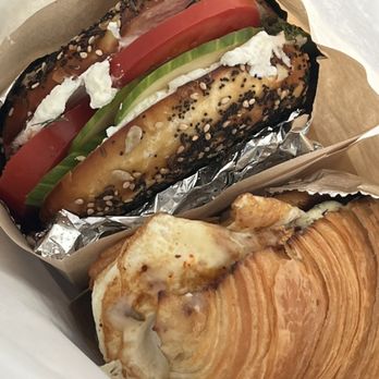 Nuvrei - Veggie Bagel & Egg and Cheese Croissant - Bakeries Near Me - Portland, Oregon Nuvrei - Veggie Bagel & Egg and Cheese Croissant - Bakeries Near Me - Portland, Oregon
