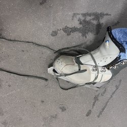 Ice Sheet - Ice skate, can't even lace up because lace work and broken.