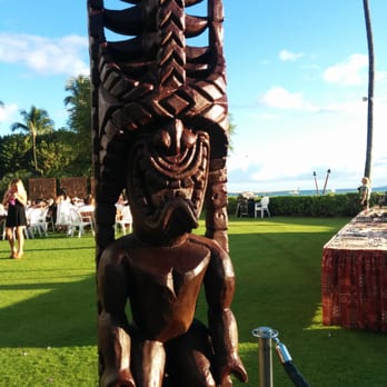 Maui Nui Luau - The only tikis you'll see at this luau. - Performing Arts Near Me - Lahaina, Hawaii