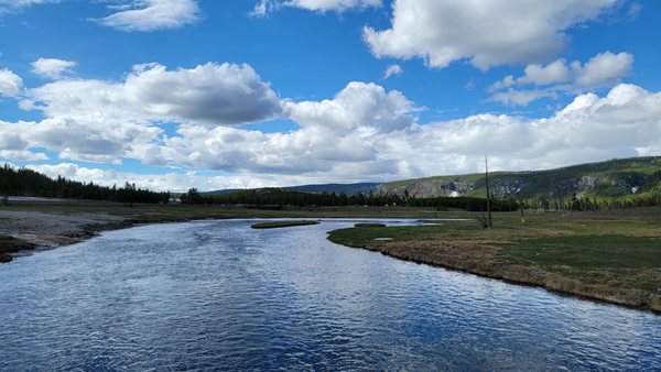 Biscuit Basin by null