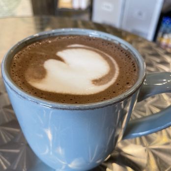 City Skyline Chicago Coffee Lounge - Peppermint mocha - Coffee & Tea Near Me - Chicago, Illinois City Skyline Chicago Coffee Lounge - Peppermint mocha - Coffee & Tea Near Me - Chicago, Illinois