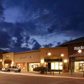 Allen Premium Outlets - Shopping Centers Near Me - Allen, Texas