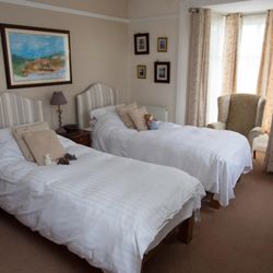Sheriff Lodge - The Mousehole - with its 7 foot long beds