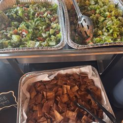 Arabian Palace - Fattoush salad with crispy pita and pomegranate sauce