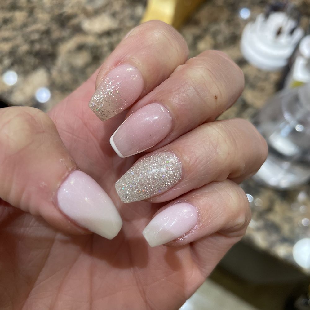 Steppin Out Nail Spa - Ombré nails - Waxing Near Me - Pembroke Pines, Florida Steppin Out Nail Spa - Ombré nails - Waxing Near Me - Pembroke Pines, Florida