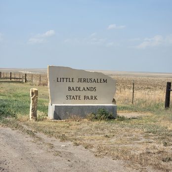 Little Jerusalem Badlands State Park - Parks Near Me - Winona, Kansas Little Jerusalem Badlands State Park - Parks Near Me - Winona, Kansas