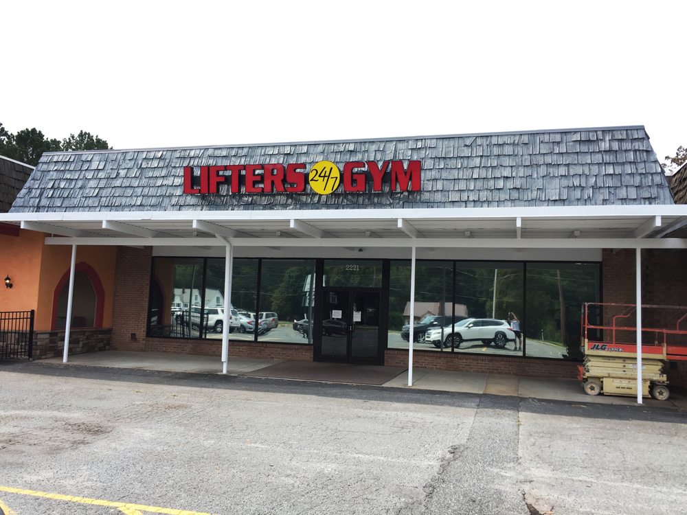LIFTERS GYM Updated August 2024 2221 US52, Albemarle, North