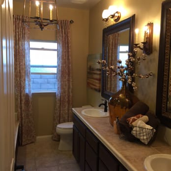 Chic Interiors - My bathroom - Interior Design Near Me - Arroyo Grande, California