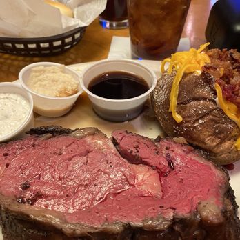 Texas Roadhouse - Steakhouses Near Me - Sandy, Utah