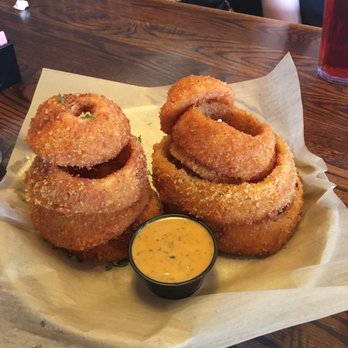 Primanti Bros. Restaurant and Bar - Colossal Hand-Cut Onion Rings. Delicious. - Sandwiches Near Me - Lancaster, Pennsylvania