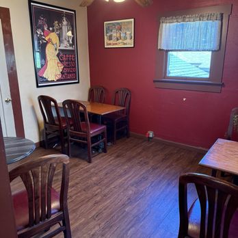 Seven Suns Coffee & Cafe - Inside - Coffee & Tea Near Me - Mount Shasta, California