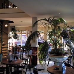 Cafe Central