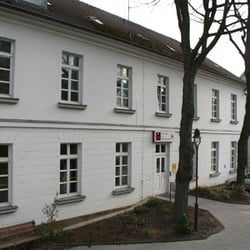 tic-Theater in Cronenberg - Das TiC-Stammhaus in der alten Schule an der Borner Straße