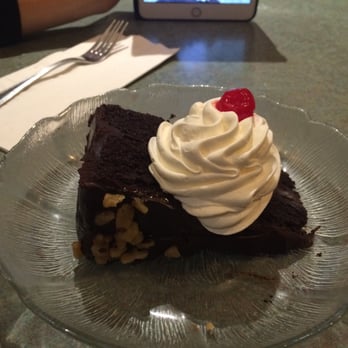 Mount Vernon - Chocolate cake - Steakhouses Near Me - Somerville, Massachusetts