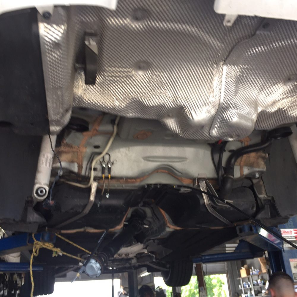 Redline BMW - Rear subframe out. - Auto Parts & Supplies Near Me - Pompano Beach, Florida Redline BMW - Rear subframe out. - Auto Parts & Supplies Near Me - Pompano Beach, Florida