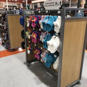 DICK'S Sporting Goods - Sports Wear Near Me - Peachtree Corners, Georgia DICK'S Sporting Goods - Sports Wear Near Me - Peachtree Corners, Georgia