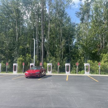 Tesla Supercharger - Tesla - EV Charging Stations Near Me - Crystal River, Florida