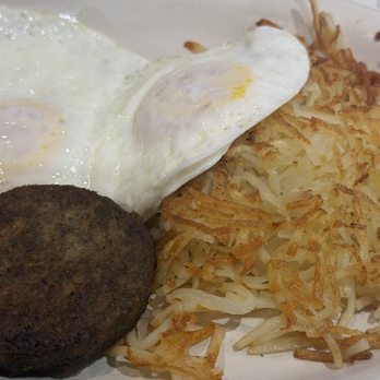 Sidewalk Cafe - The cook did a good job. The sausage was good. I would have really liked this plate if the oil it was made in wasn't old and staunchy. - Cafes Near Me - Denton, Texas