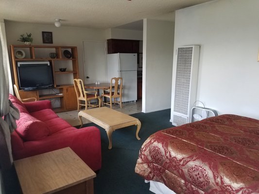 Beachwood Motel by null