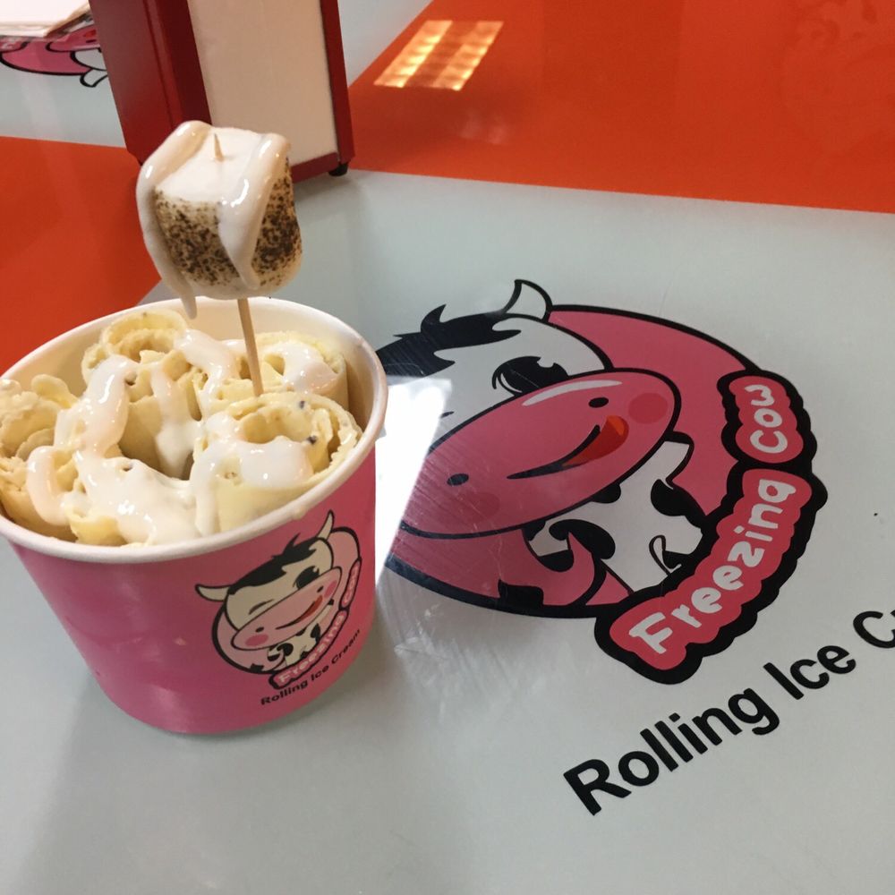 Freezing Cow OKC - Cookie dough ice cream with marshmallow cream and a toasted marshmallow. - Ice Cream & Frozen Yogurt Near Me - Oklahoma City, Oklahoma
