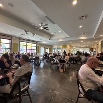 Café Alma - Breakfast & Brunch Near Me - Cincinnati, Ohio Café Alma - Breakfast & Brunch Near Me - Cincinnati, Ohio