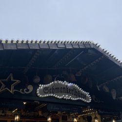 Passauer Christkindlmarkt am Dom