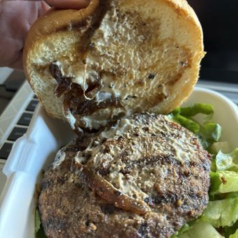 Brooks Burgers - Asked for NO SAUCE but burger was slathered in it - Burgers Near Me - San Luis Obispo, California