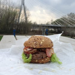 Soul Food Bus - Soul Food Bus Burger FTW!!!