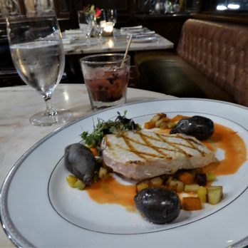 The Driskill Grill - The catch of the day was swordfish and it was delicious! - New American Near Me - Austin, Texas The Driskill Grill - The catch of the day was swordfish and it was delicious! - New American Near Me - Austin, Texas