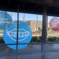 Las Vegas Modern Smiles Dentistry - Las Vegas Modern Smiles Dentistry exterior window slicks