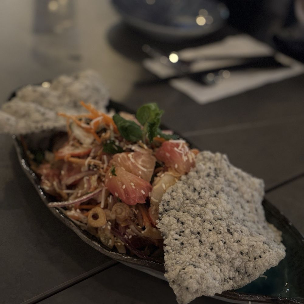 Hai Chi Em Modern Vietnamese Restaurant - Pomelo Shrimps & Pork Salad - Vietnamese Near Me - Vancouver, British Columbia Hai Chi Em Modern Vietnamese Restaurant - Pomelo Shrimps & Pork Salad - Vietnamese Near Me - Vancouver, British Columbia
