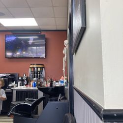 Rob and Nicole's Barber Shop 901