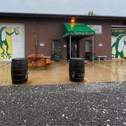 The Tasting Room At Hoppin' Frog
