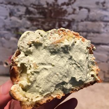 AlimamaTea - Matcha Cream Puff - Desserts Near Me - New York, New York AlimamaTea - Matcha Cream Puff - Desserts Near Me - New York, New York