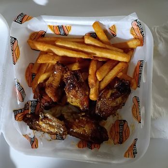 Philly Dat Up - Lemon pepper wing & fries - Cheesesteaks Near Me - Baton Rouge, Louisiana