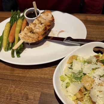Yard House - Bars Near Me - Roseville, California Yard House - Bars Near Me - Roseville, California