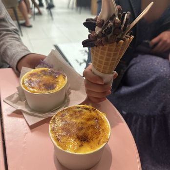 Thrills Soft Serve - Ice Cream & Frozen Yogurt Near Me - Honolulu, Hawaii Thrills Soft Serve - Ice Cream & Frozen Yogurt Near Me - Honolulu, Hawaii