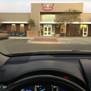 Miss Winkles Pet Adoption Center - Super nice facility and large parking lot - Animal Shelters Near Me - Clovis, California