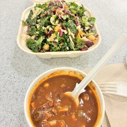 Nature's Table Bistro - Super salad and veggie chili soup