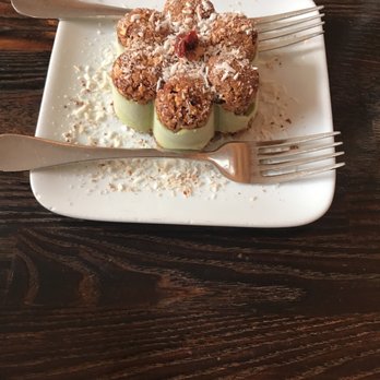 SunCafe - Pistachio ice cream sandwich Yum - Vegan Near Me - Studio City, California SunCafe - Pistachio ice cream sandwich Yum - Vegan Near Me - Studio City, California
